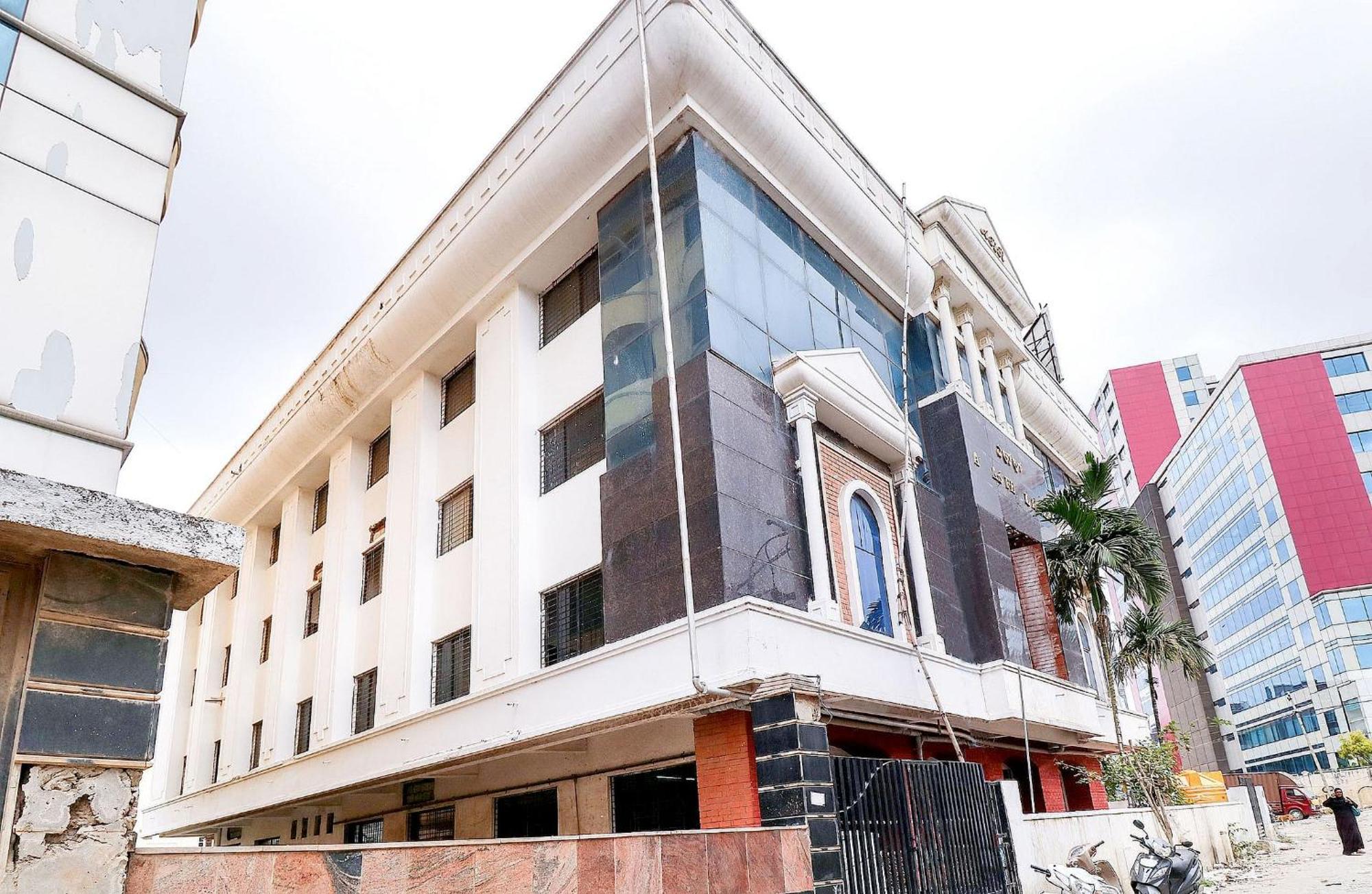 Hotel O The Royal International Hotel Bangalore Dış mekan fotoğraf