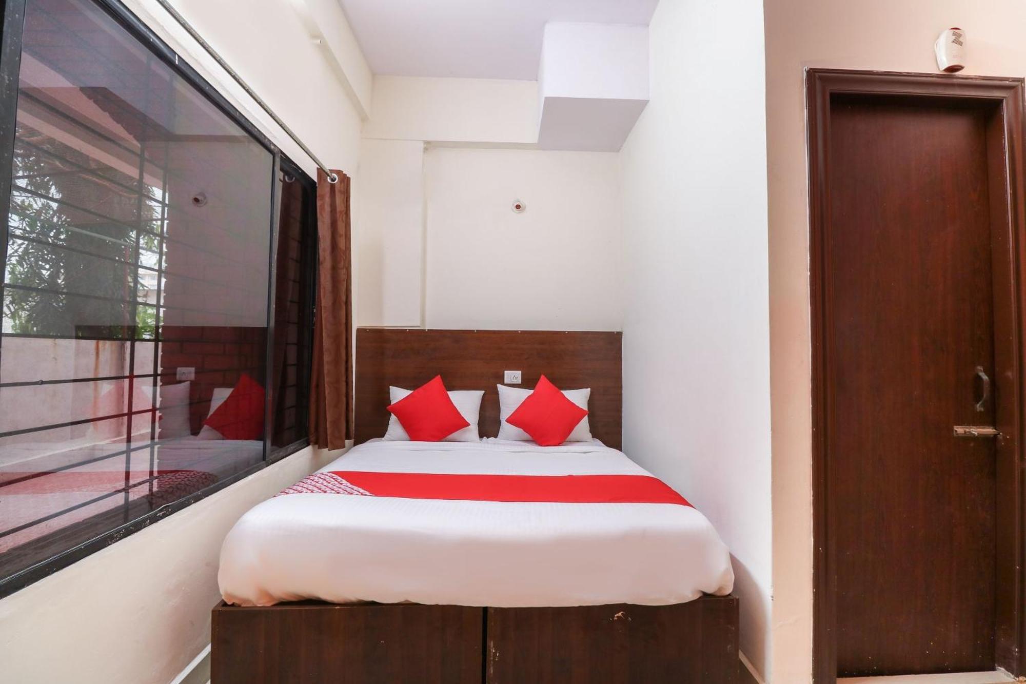 Hotel O The Royal International Hotel Bangalore Dış mekan fotoğraf